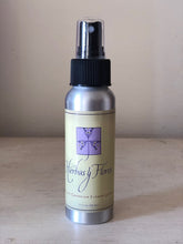 Load image into Gallery viewer, Hierbas Y Flores Rose Geranium Flower Water, 2 ounce
